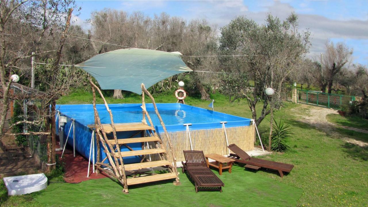 Camping Terreno-Ro-Bi-Li Hotel Cutrofiano Exterior photo